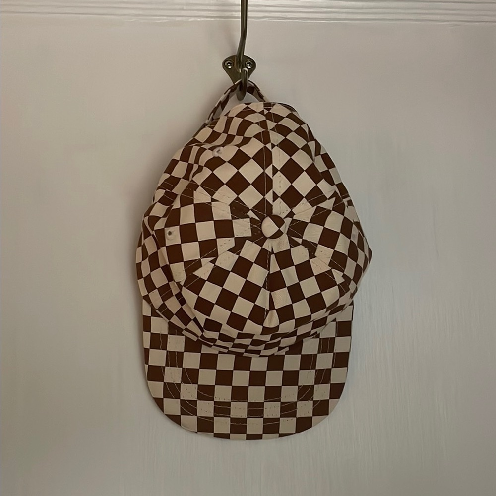 Brown and White Checkered Newsboy Hat